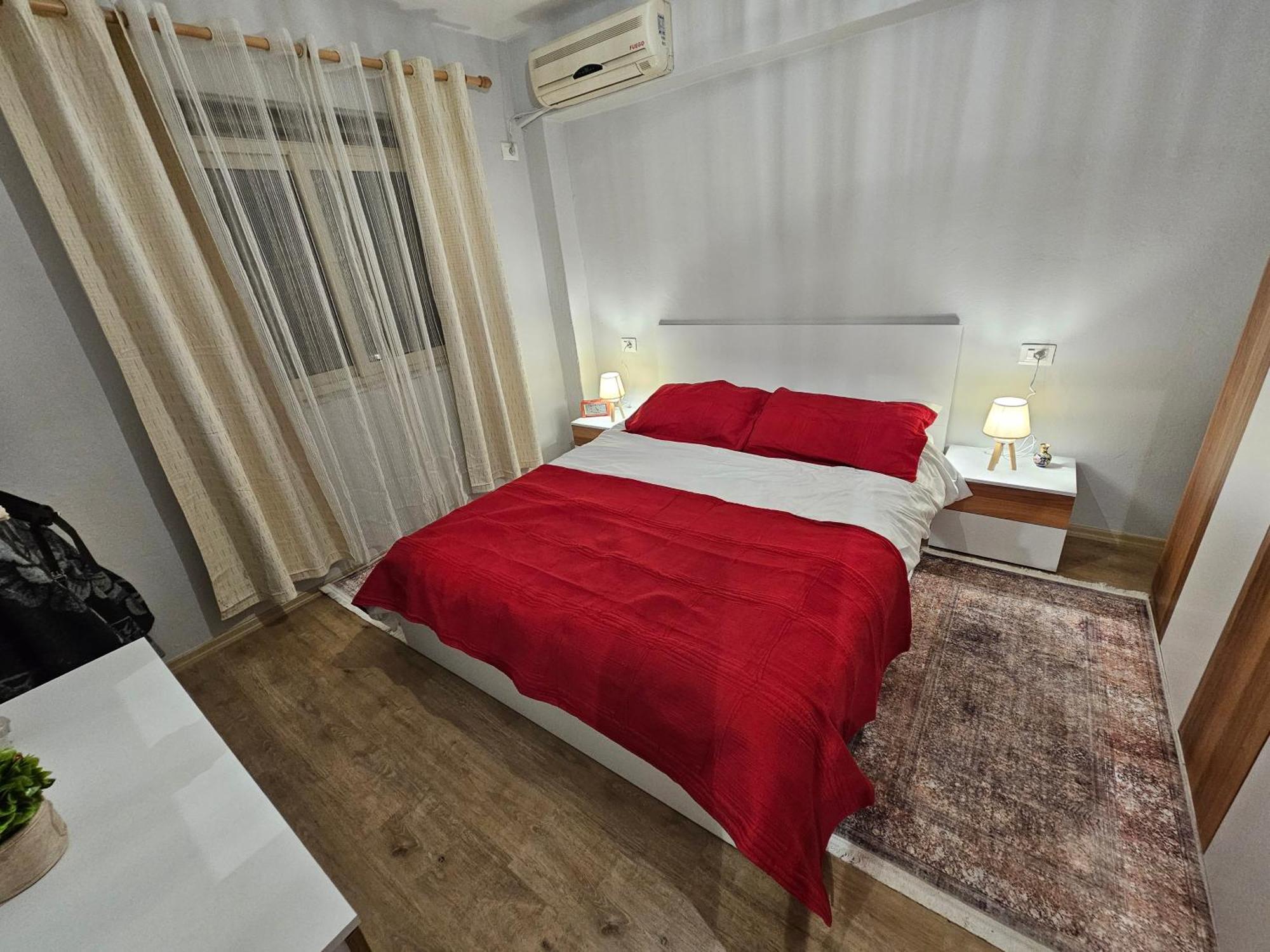 Library Apartment By Bohem Rentals Durres Luaran gambar